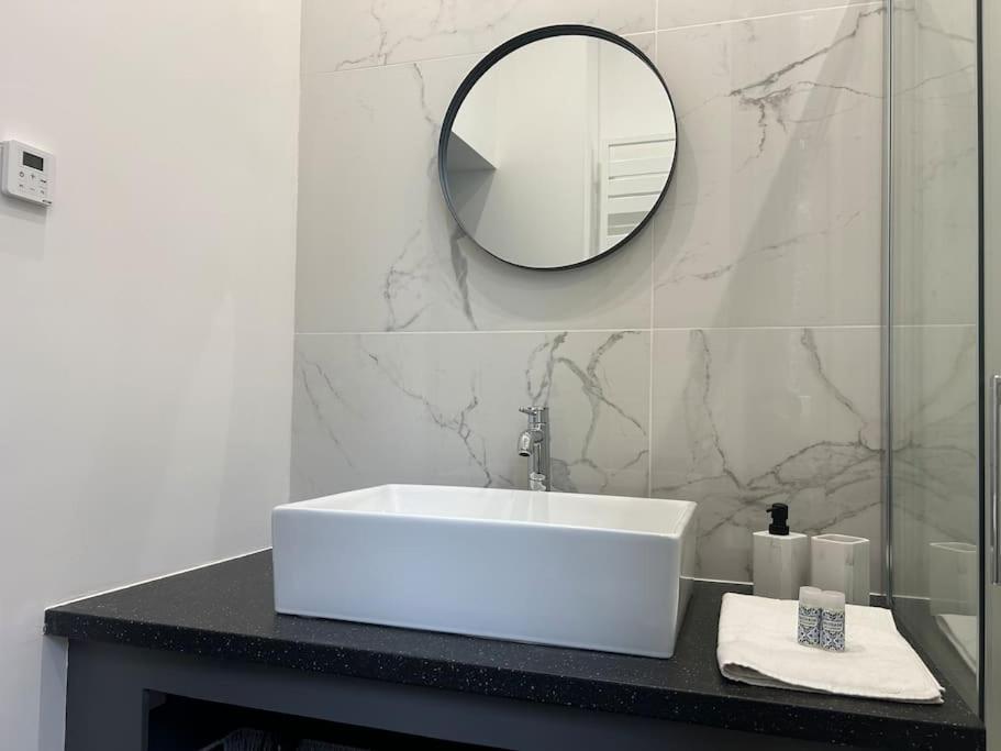Vieux-Lille Appartement Renove Avec Une Chambre Εξωτερικό φωτογραφία